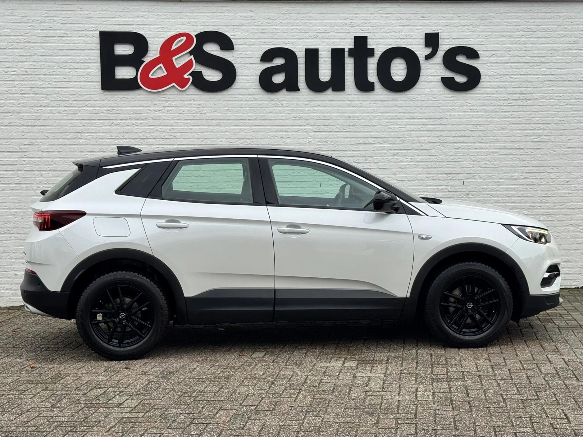 Hoofdafbeelding Opel Grandland X