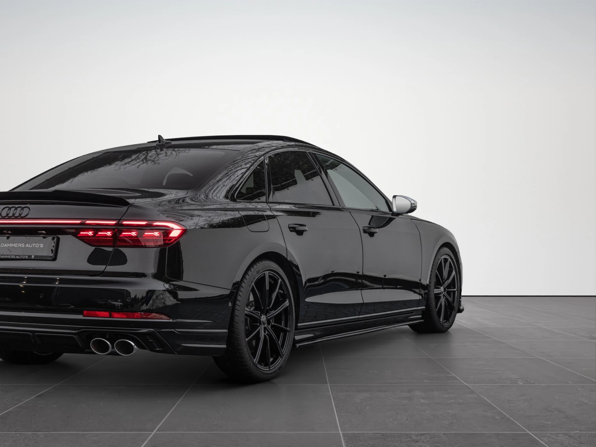 Hoofdafbeelding Audi S8