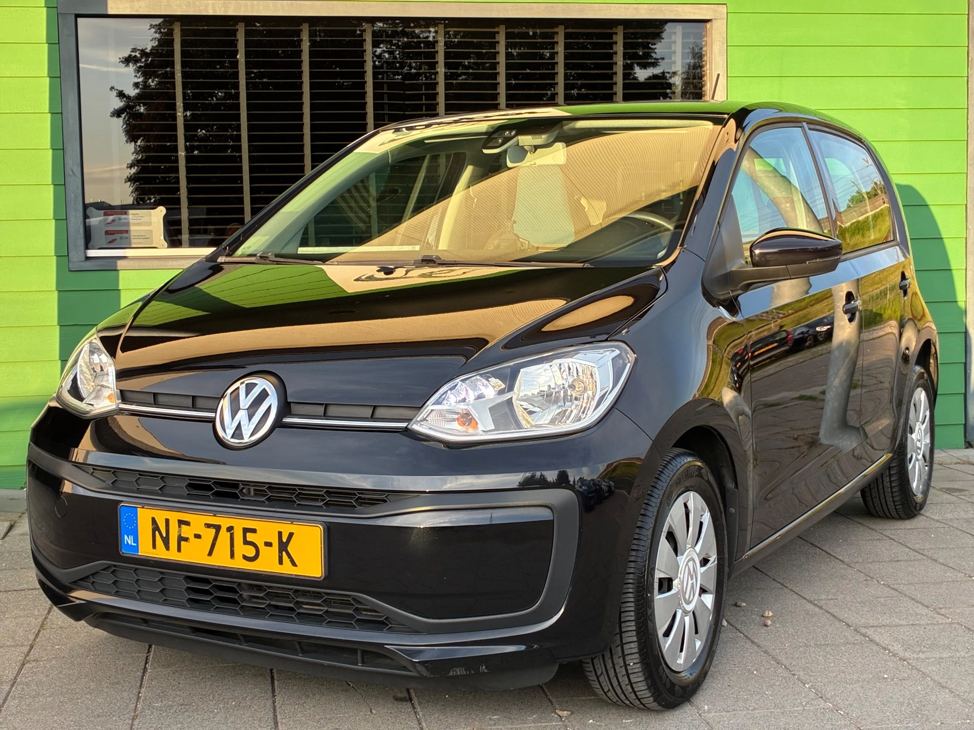 Hoofdafbeelding Volkswagen up!