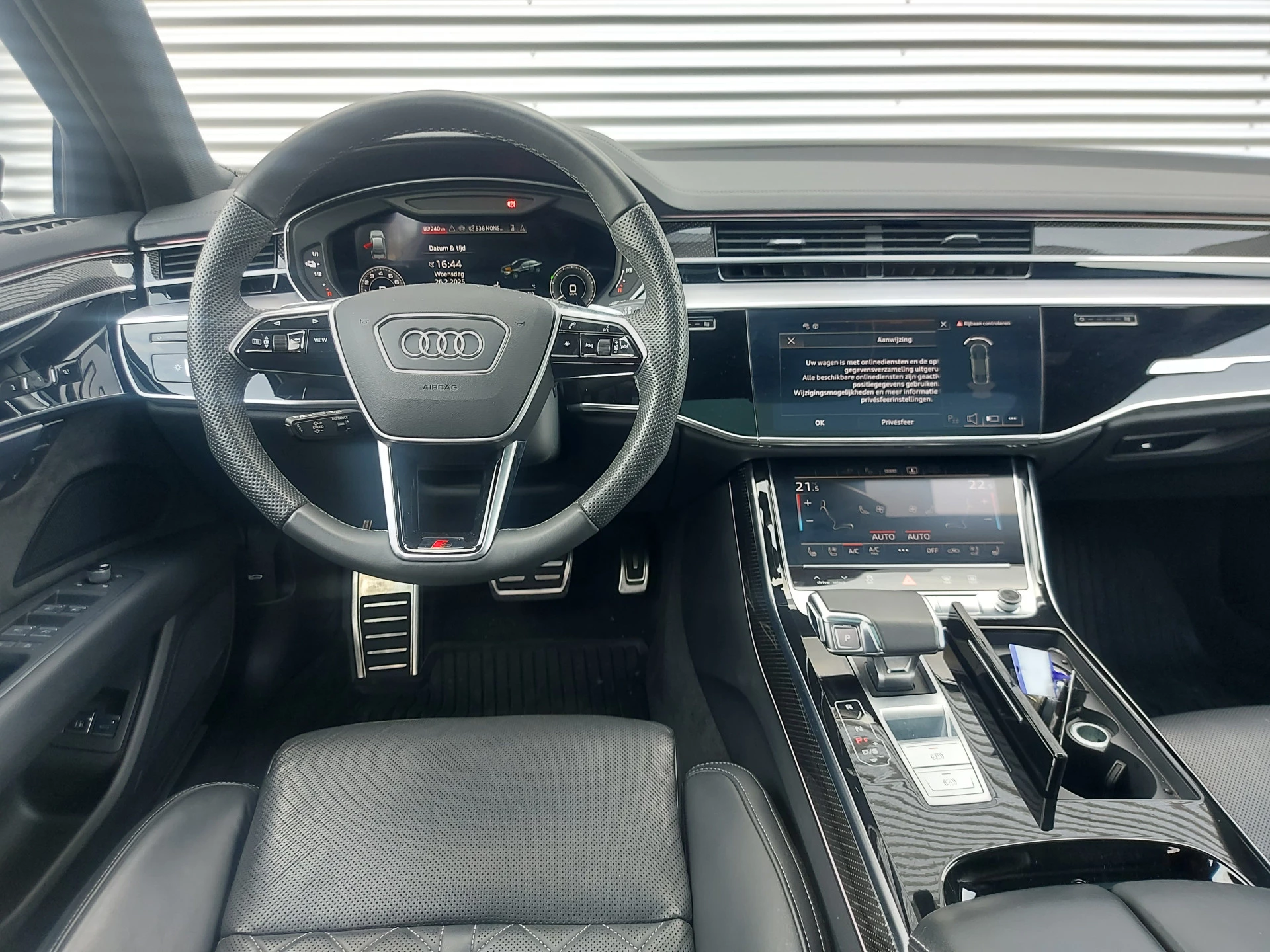 Hoofdafbeelding Audi A8