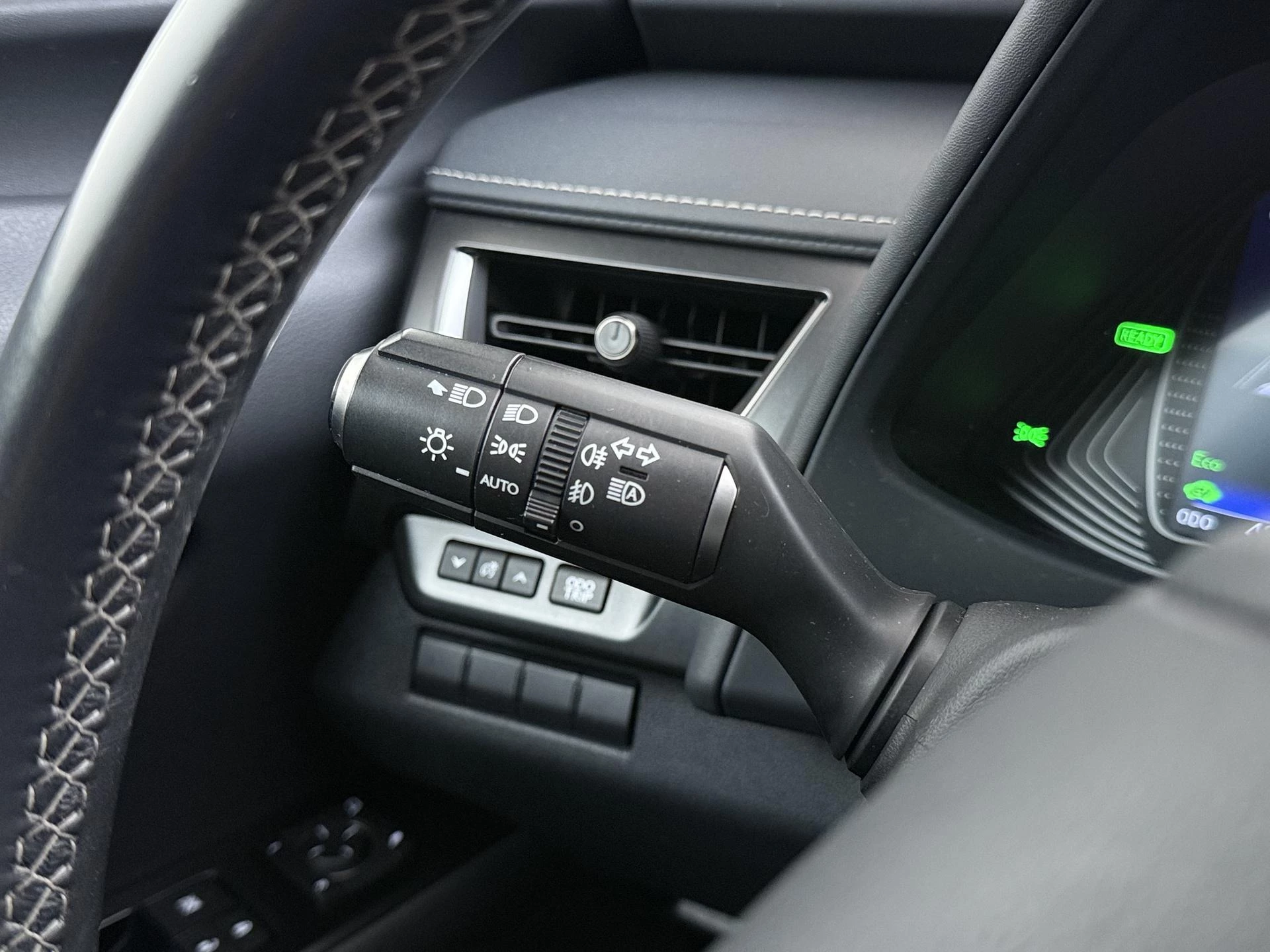 Hoofdafbeelding Lexus UX