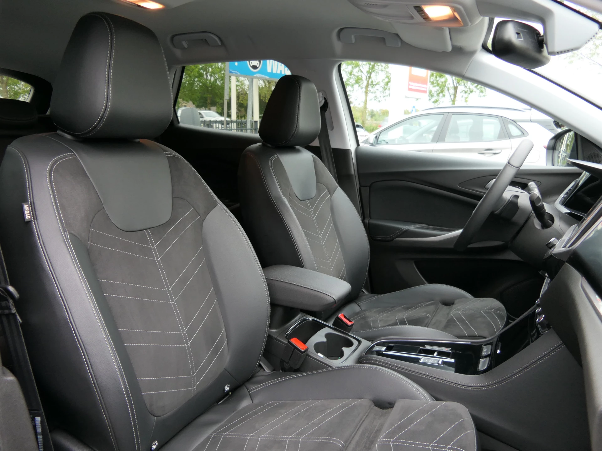 Hoofdafbeelding Opel Grandland