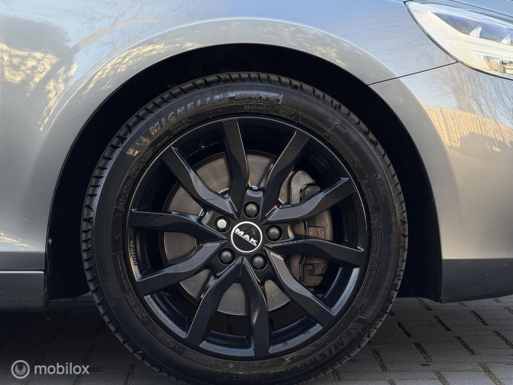 Hoofdafbeelding Volvo V40