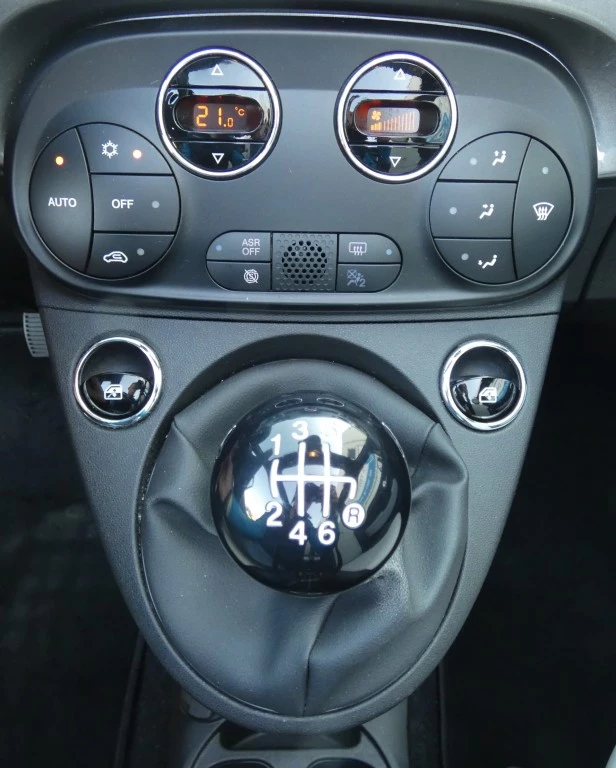 Hoofdafbeelding Fiat 500C