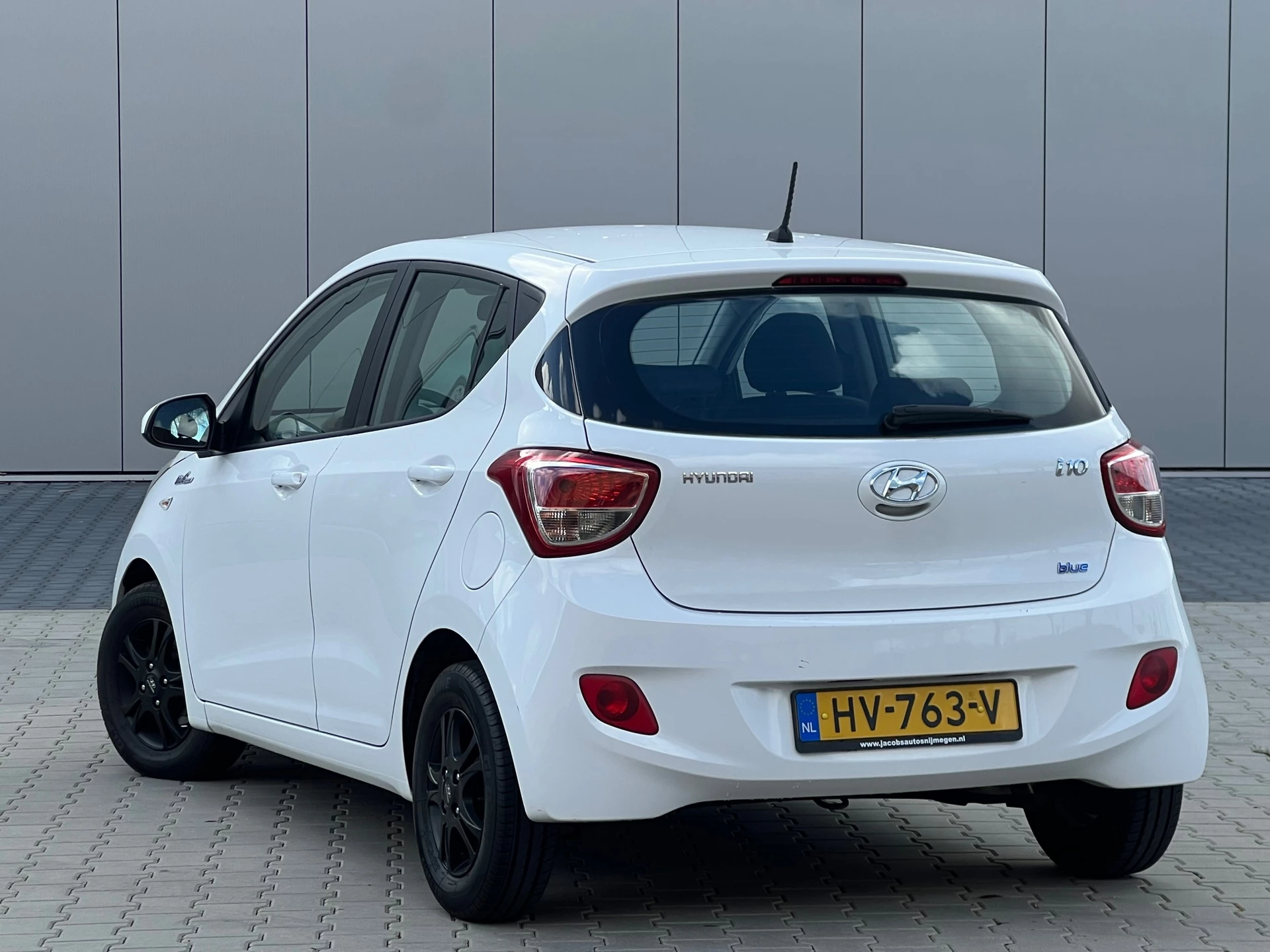 Hoofdafbeelding Hyundai i10