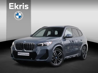 BMW X1 xDrive25e M Sportpakket/ Stuurwiel verwarmd/ Comfort Access/ Elektrische Trekhaak/ panoramadak/ Stoelverwarming/ Harman-Kardon/