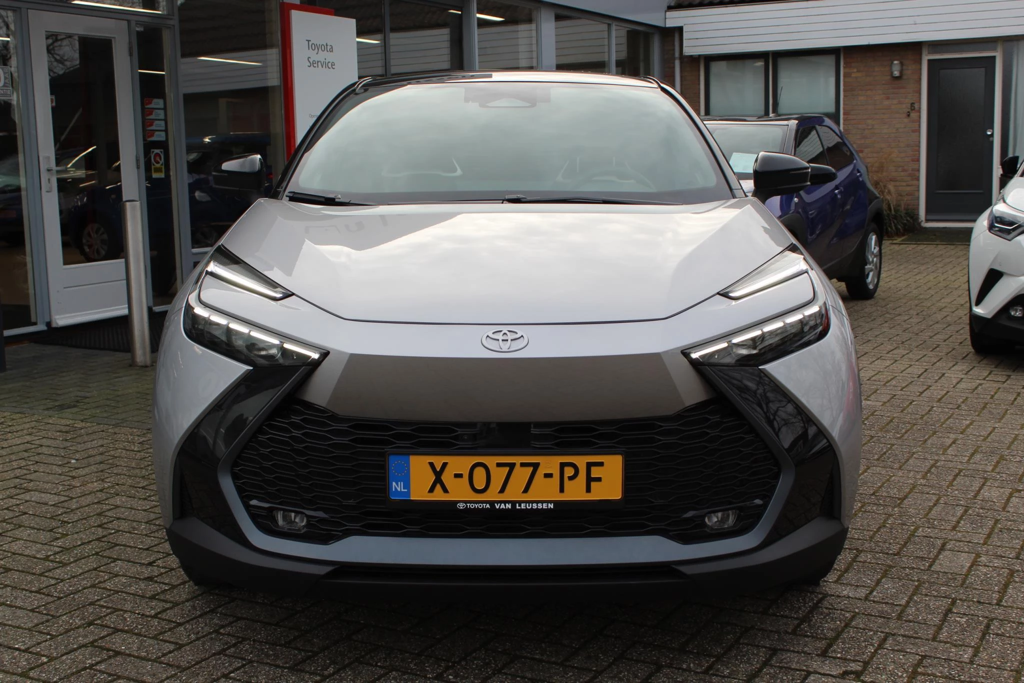 Hoofdafbeelding Toyota C-HR
