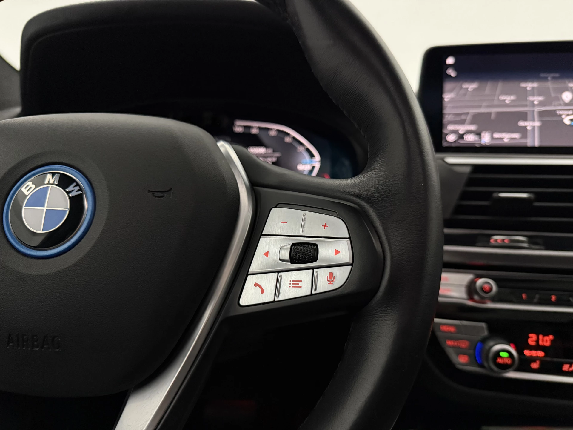 Hoofdafbeelding BMW iX3