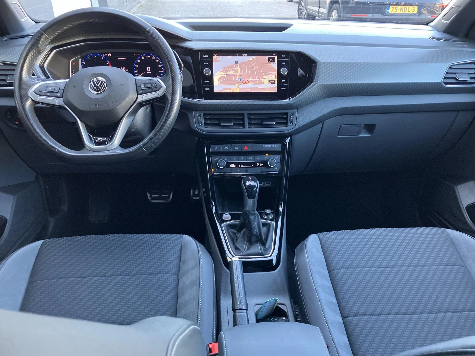 Hoofdafbeelding Volkswagen T-Cross