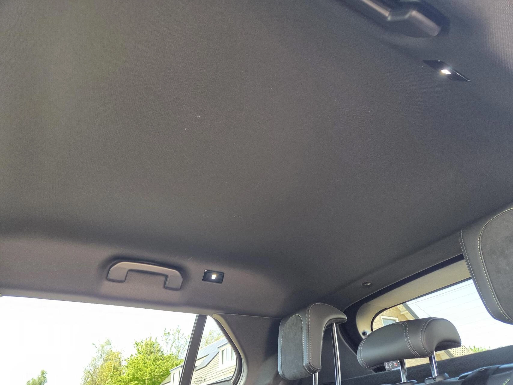 Hoofdafbeelding Peugeot e-2008