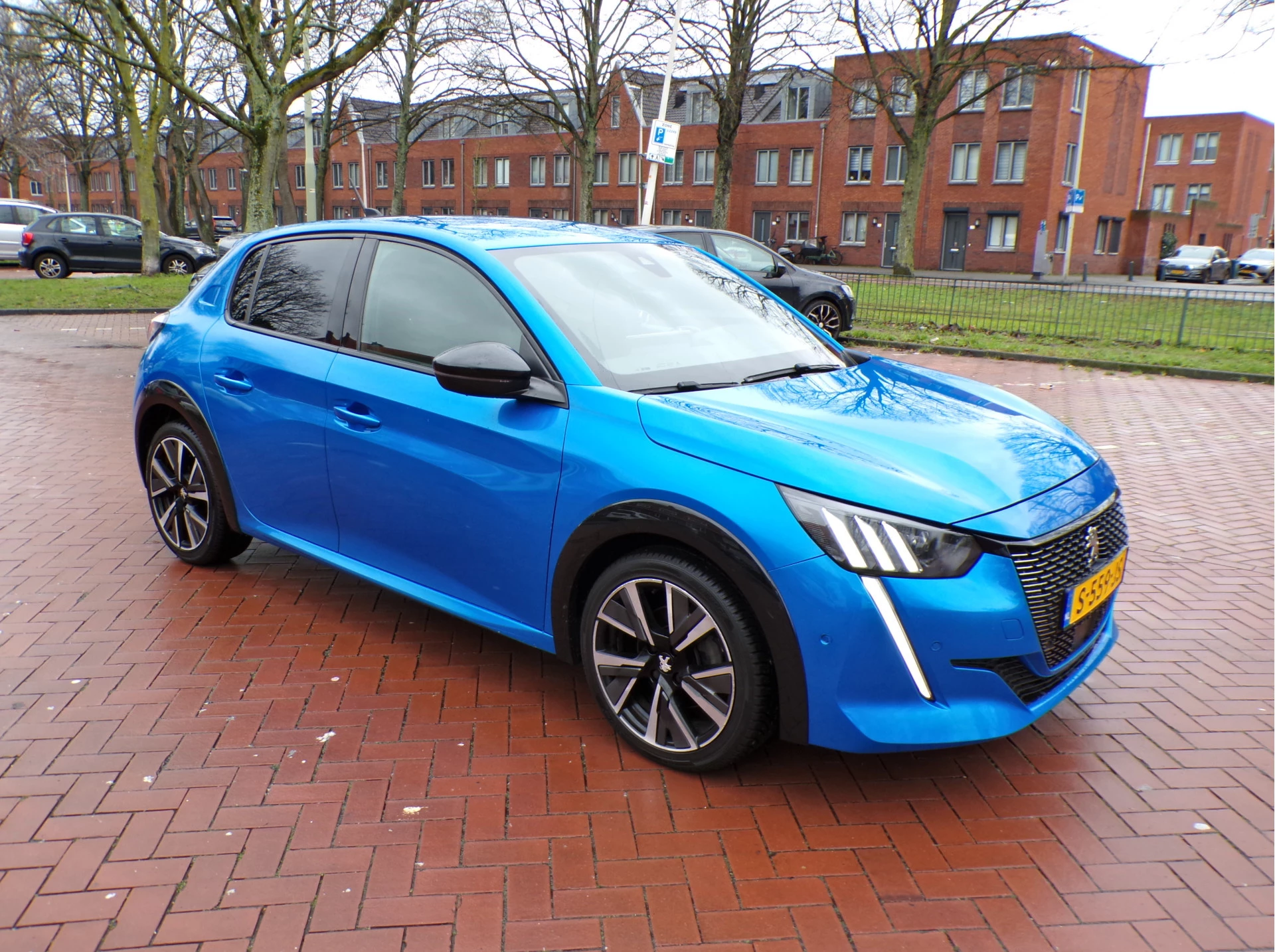 Hoofdafbeelding Peugeot 208