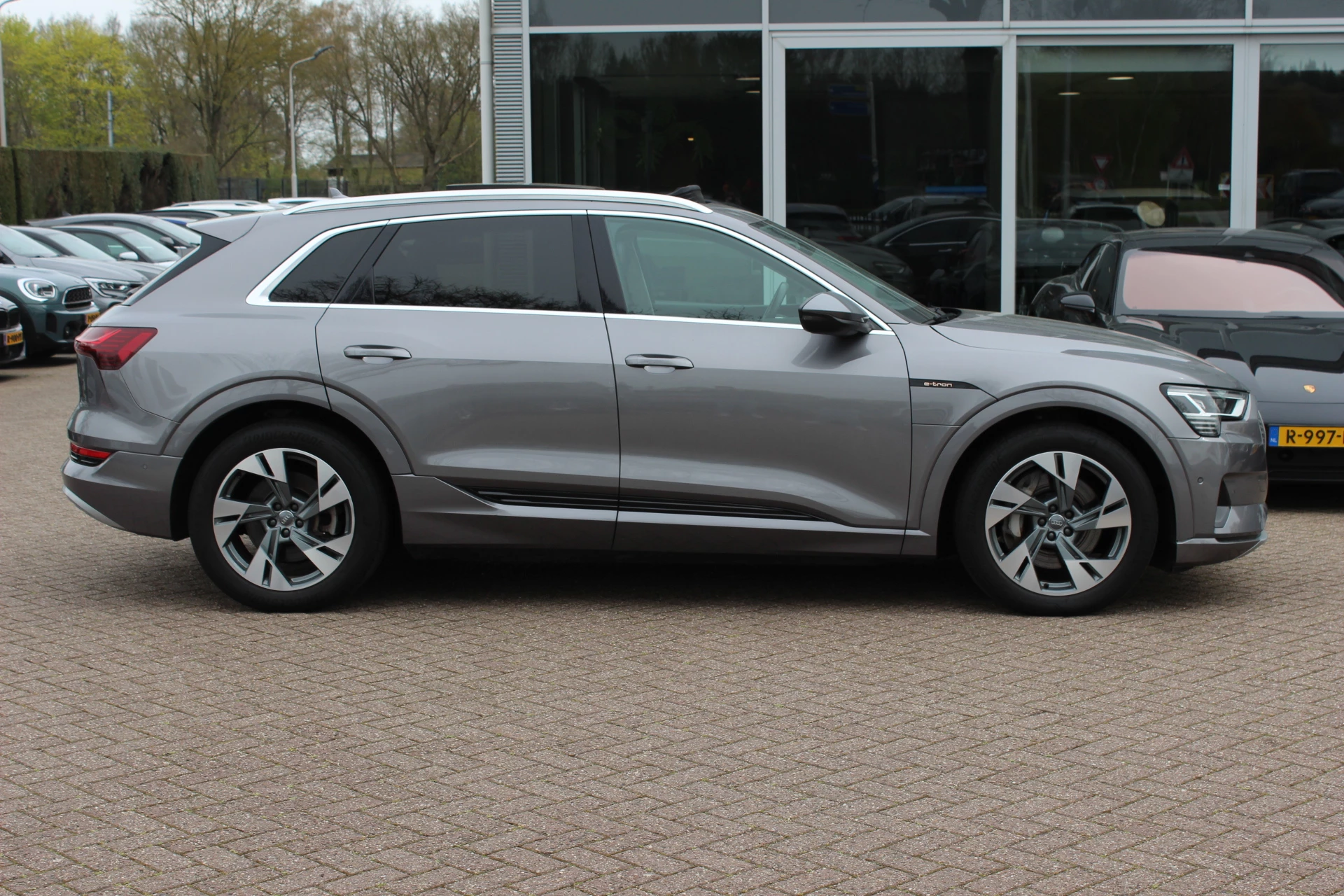 Hoofdafbeelding Audi e-tron
