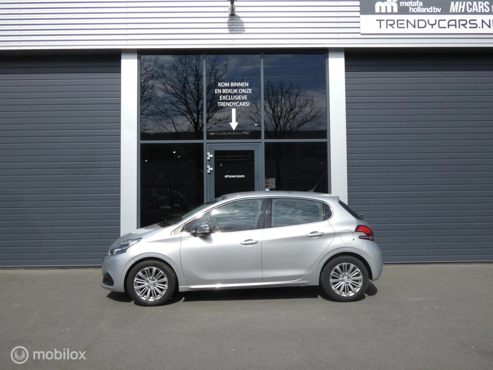 Hoofdafbeelding Peugeot 208