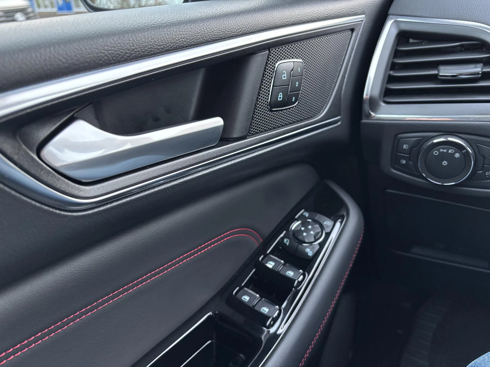 Hoofdafbeelding Ford S-Max