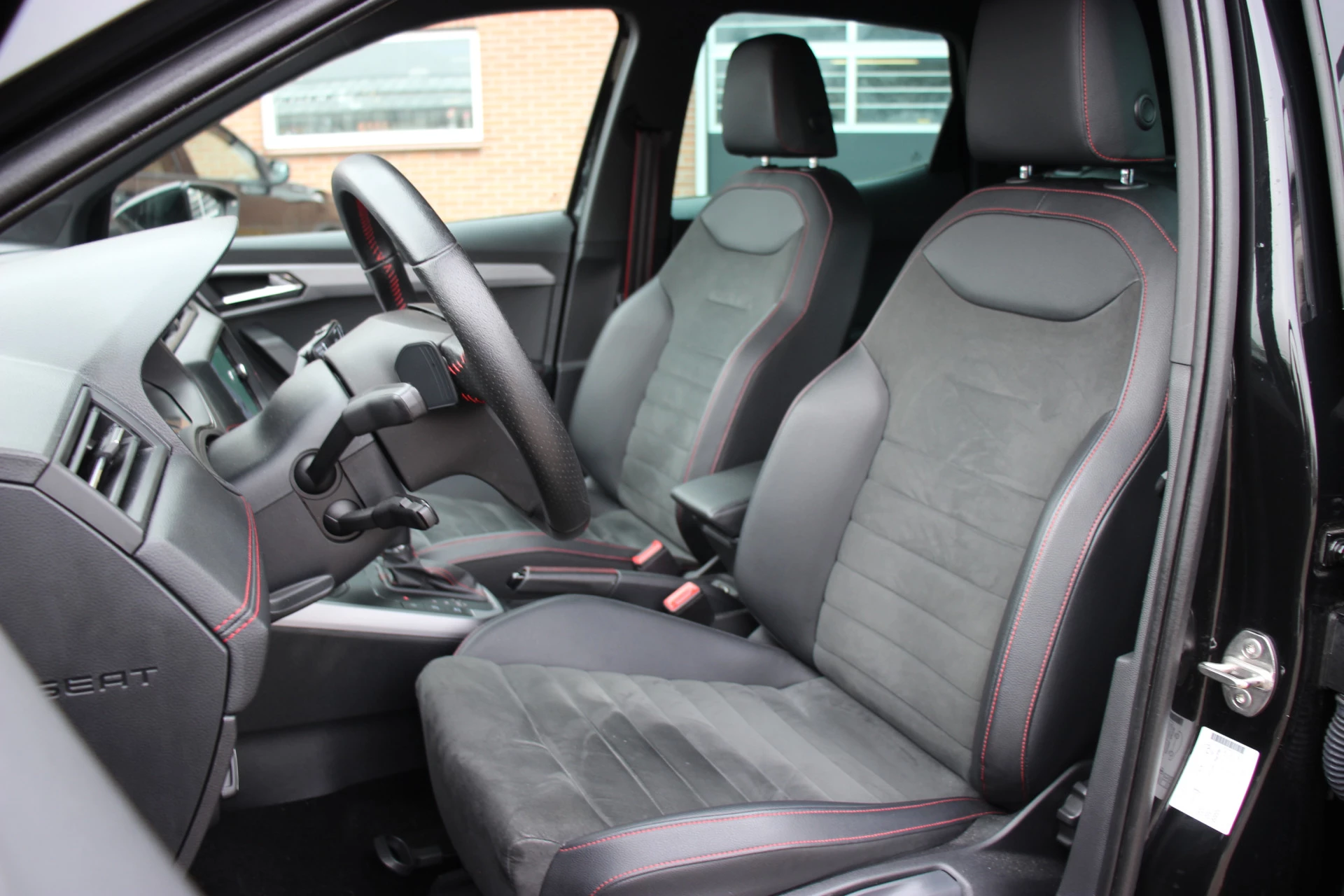 Hoofdafbeelding SEAT Arona