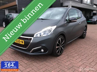 Peugeot 208 1.2 PureTech GT-line Panorama Org Mat Grijs Nap 17"