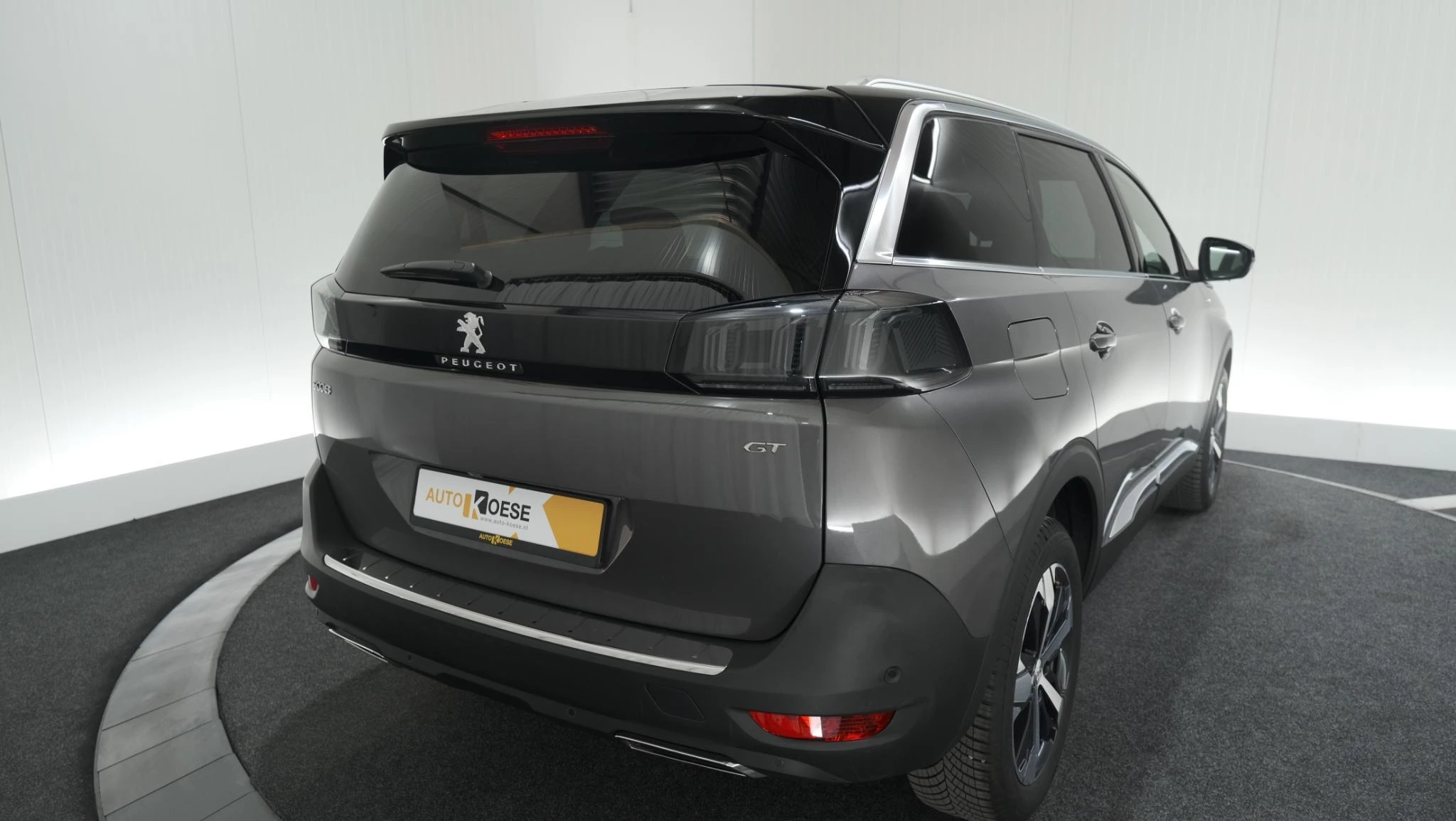 Hoofdafbeelding Peugeot 5008