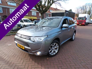 Hoofdafbeelding Mitsubishi Outlander Mitsubishi Outlander 2.0 PHEV Instyle 1E EIGENAAR..... SCHUIFDAK NAVI TEL CRUISECONT CAMERA......