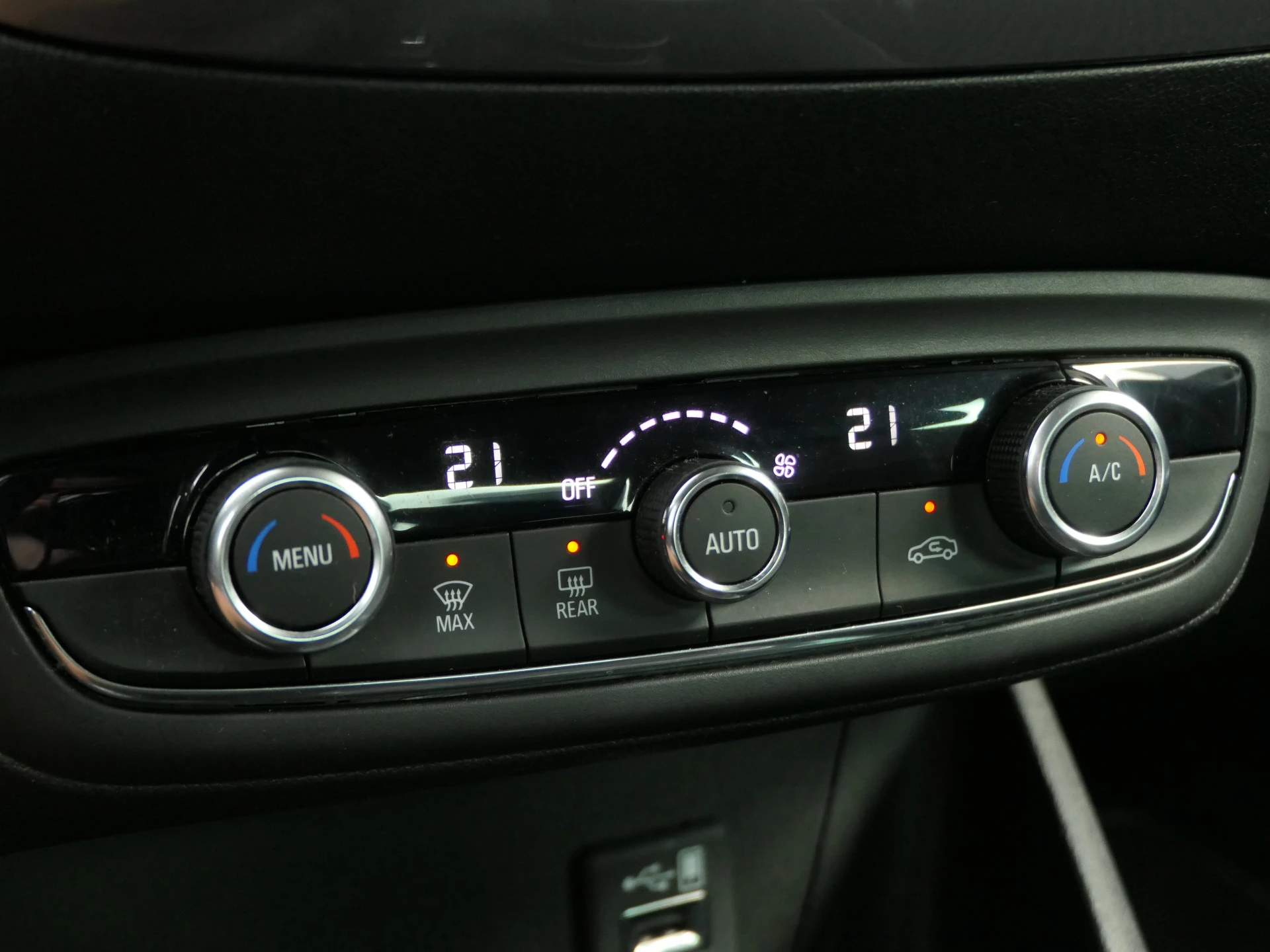 Hoofdafbeelding Opel Crossland X