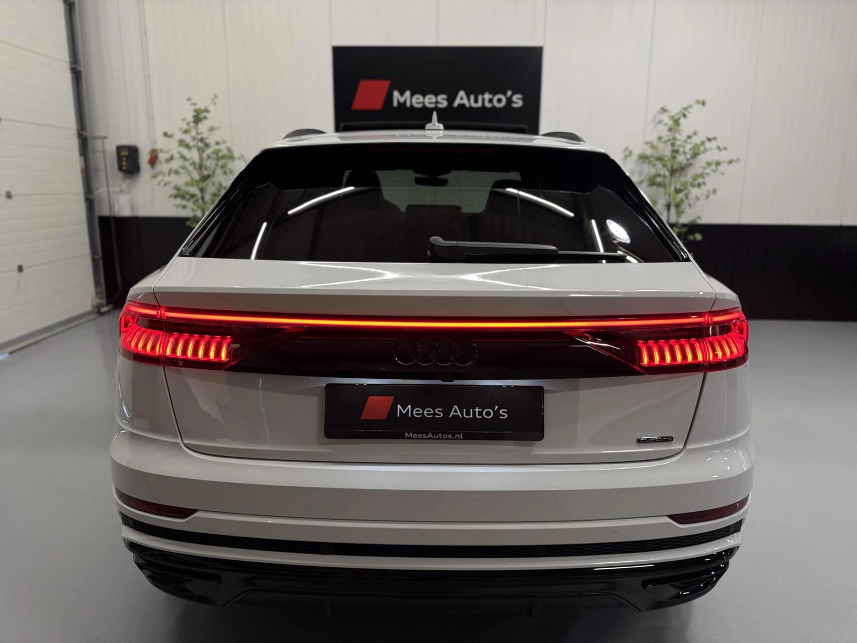 Hoofdafbeelding Audi Q8