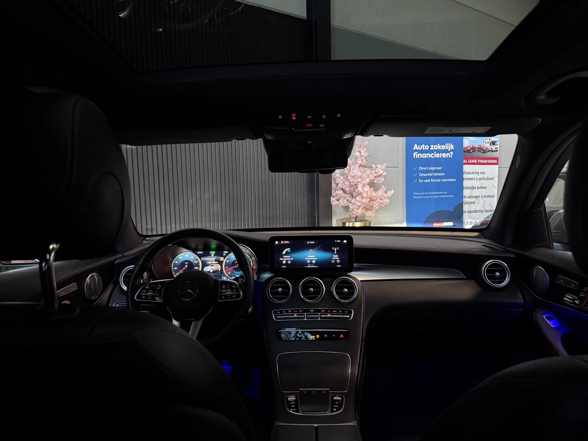 Hoofdafbeelding Mercedes-Benz GLC