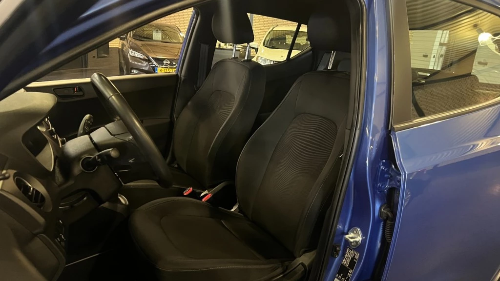 Hoofdafbeelding Hyundai i10