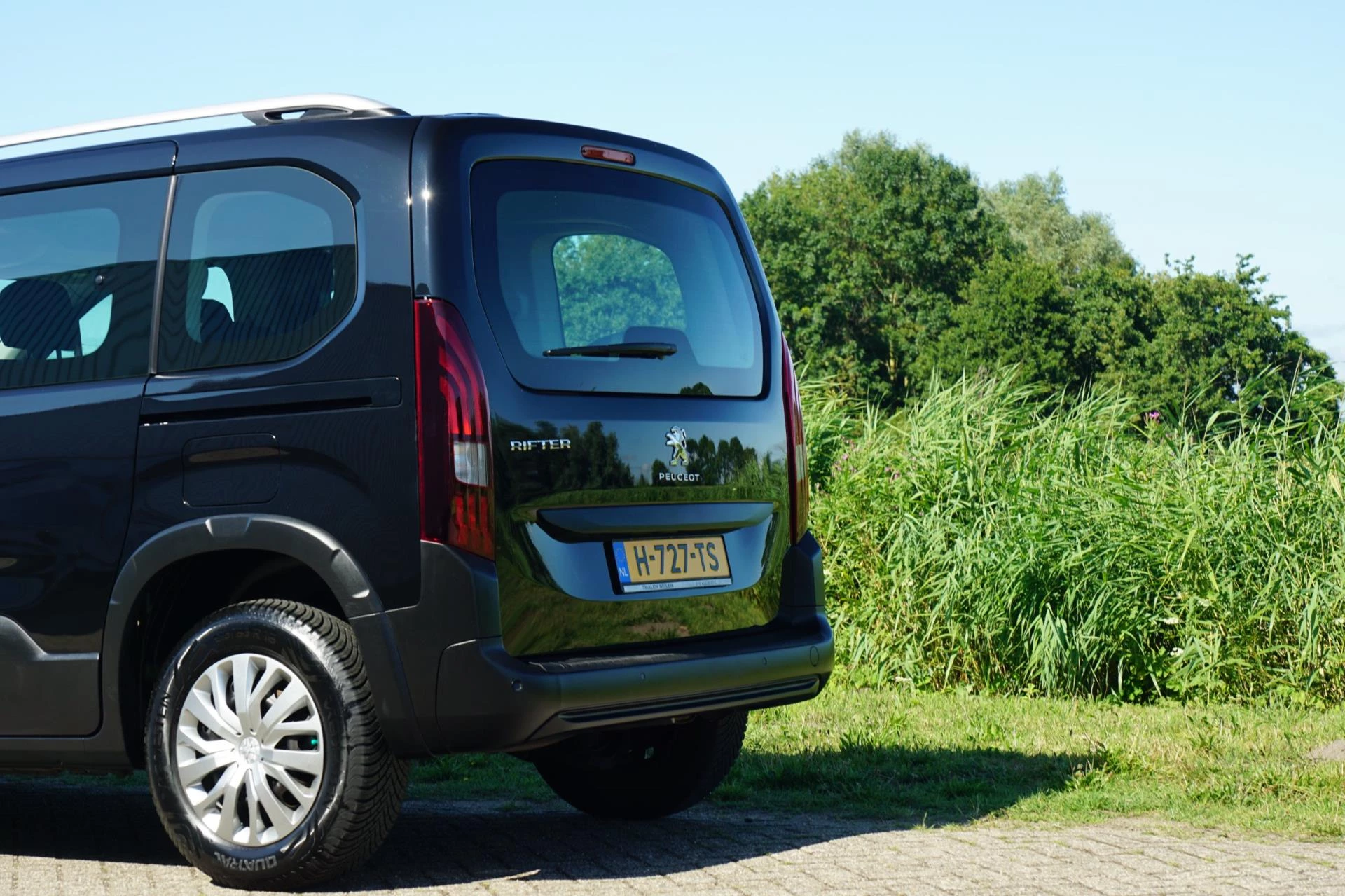 Hoofdafbeelding Peugeot Rifter