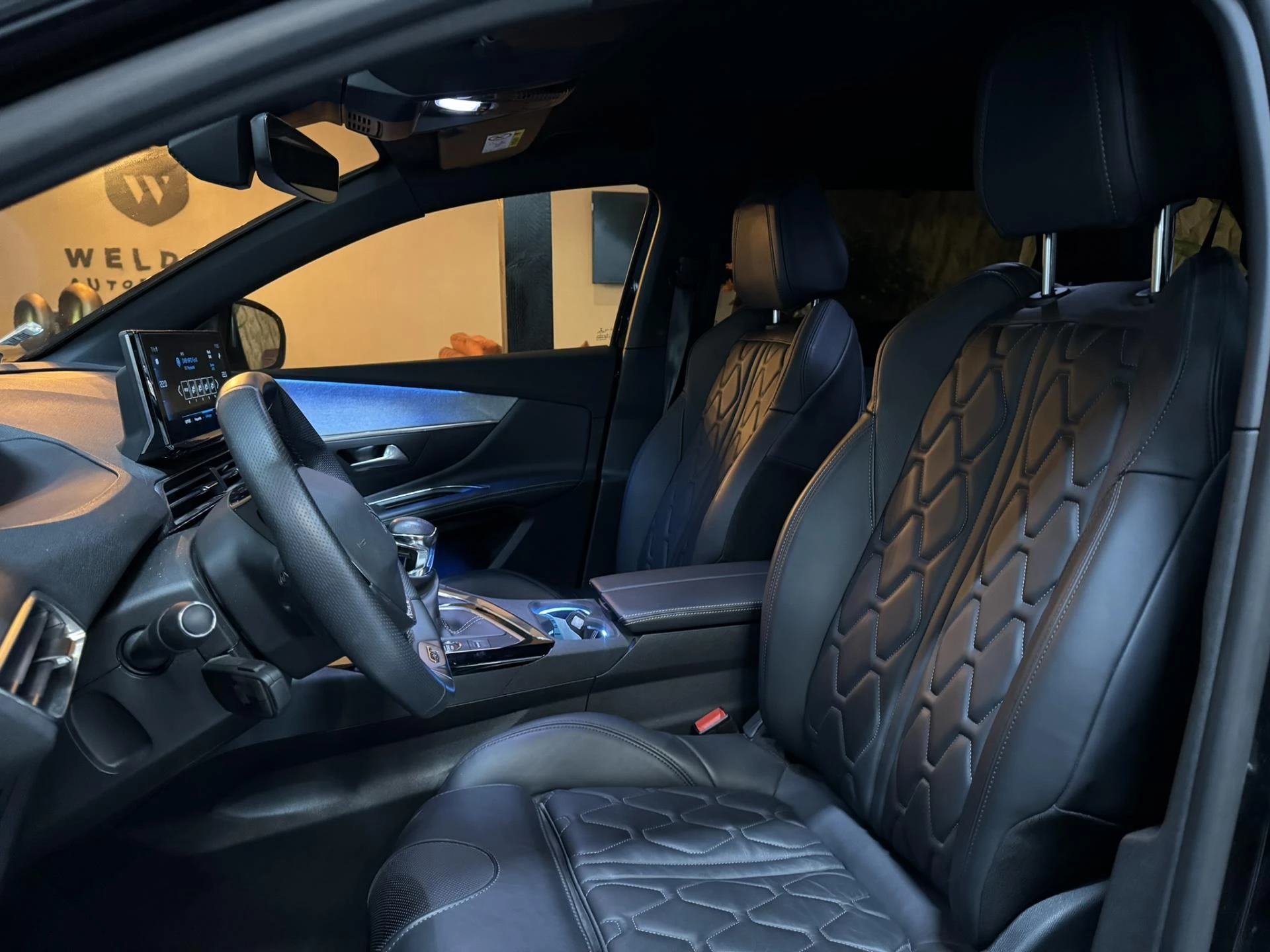 Hoofdafbeelding Peugeot 5008