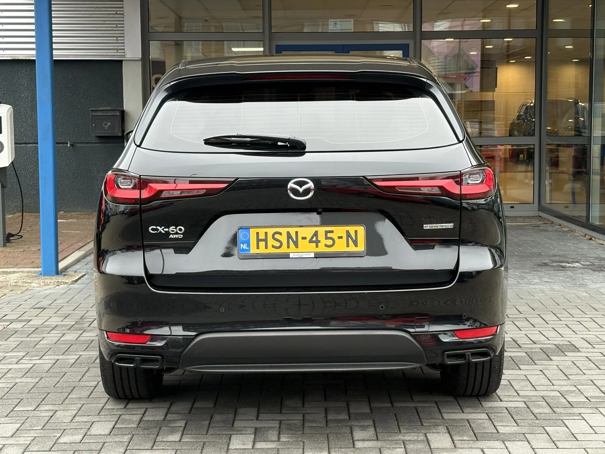 Hoofdafbeelding Mazda CX-60