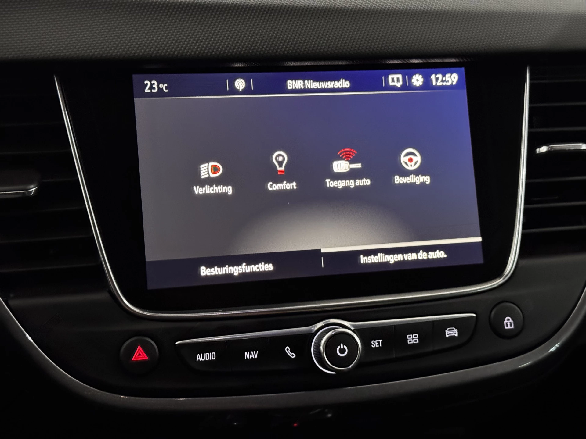 Hoofdafbeelding Opel Crossland X