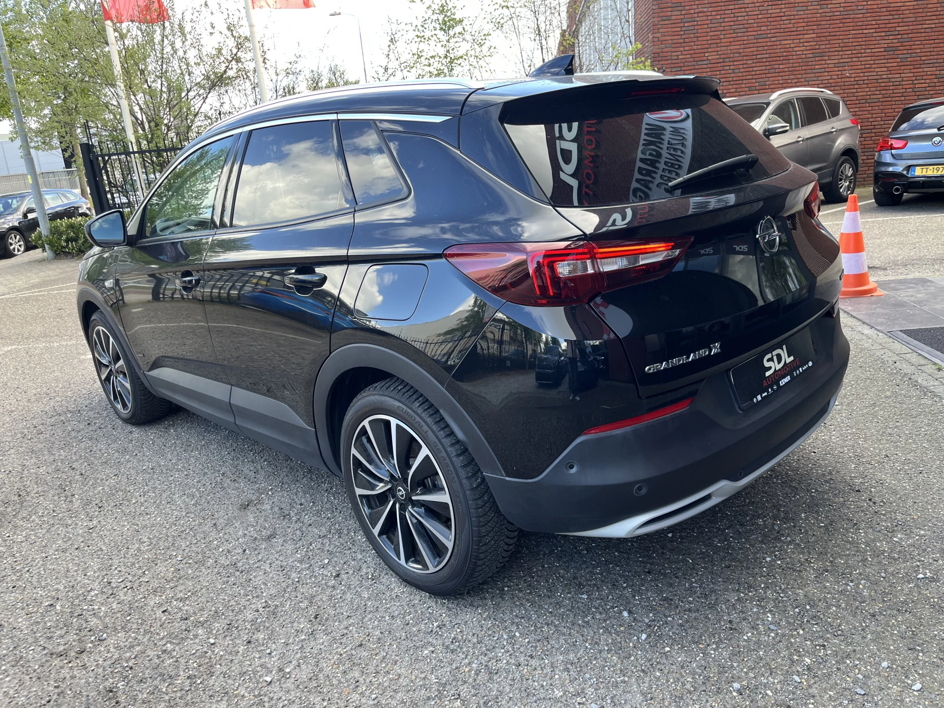 Hoofdafbeelding Opel Grandland X