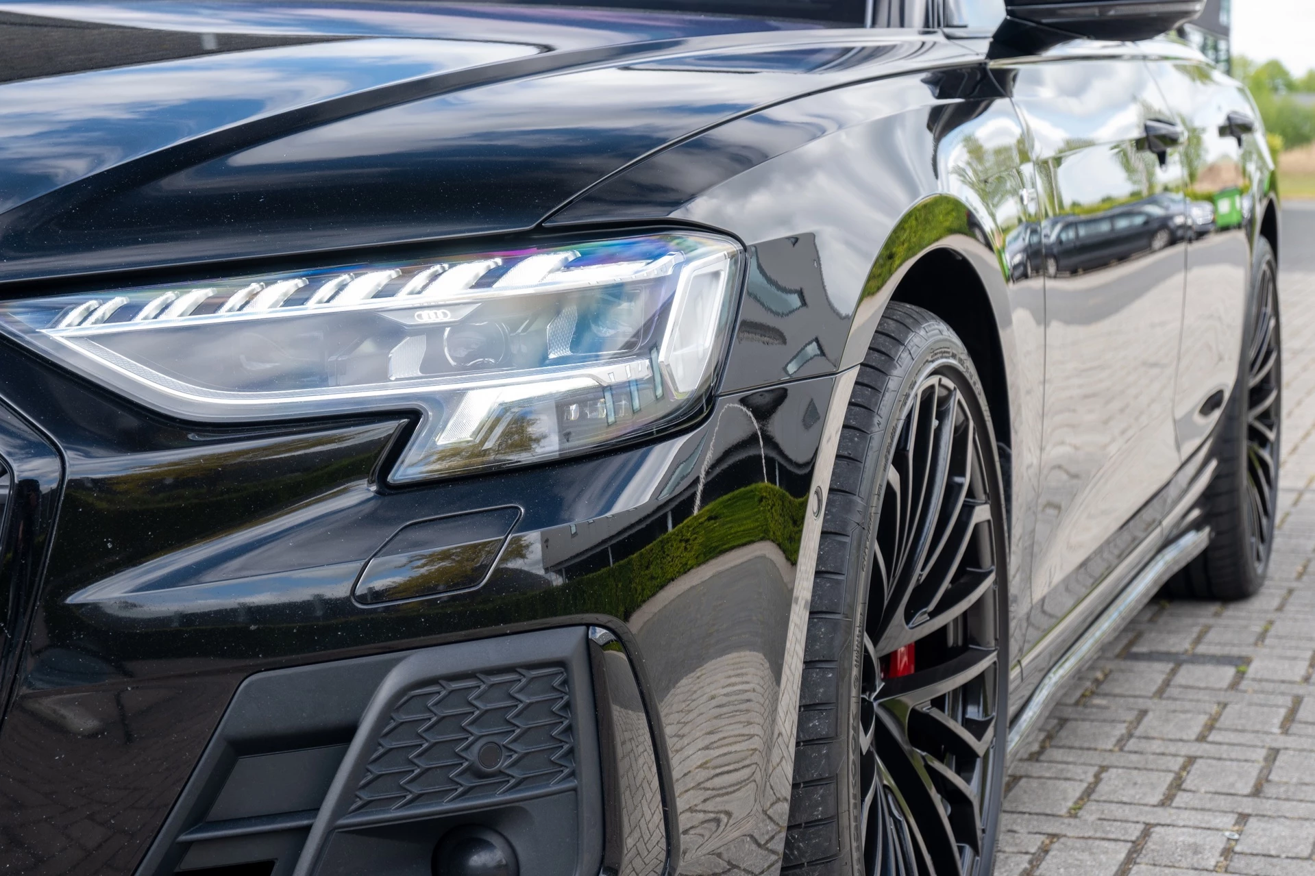 Hoofdafbeelding Audi A8