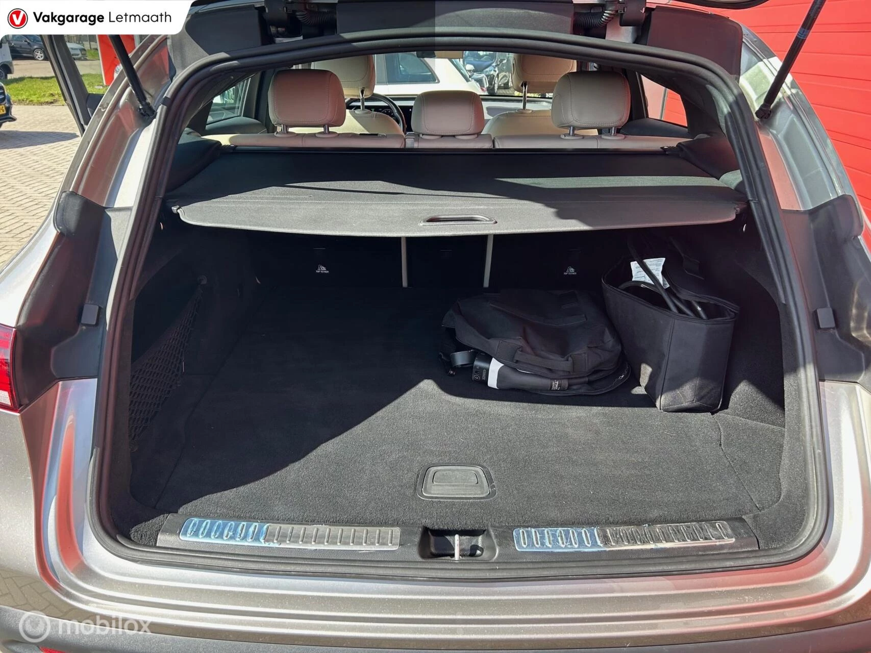 Hoofdafbeelding Mercedes-Benz EQC