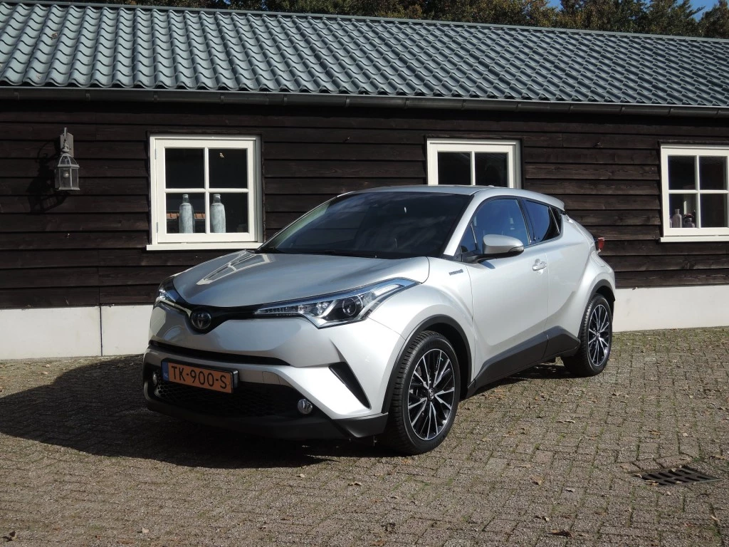 Hoofdafbeelding Toyota C-HR