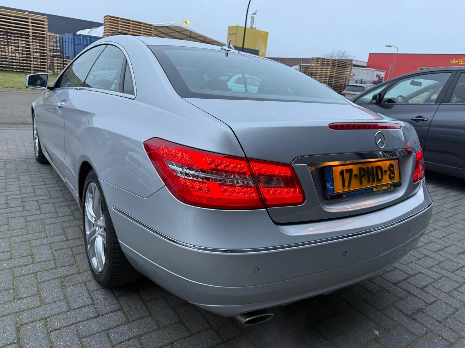 Hoofdafbeelding Mercedes-Benz E-Klasse
