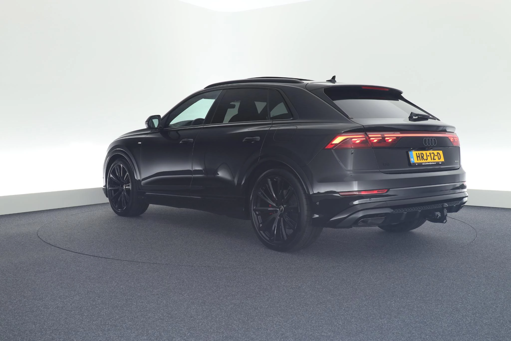 Hoofdafbeelding Audi Q8