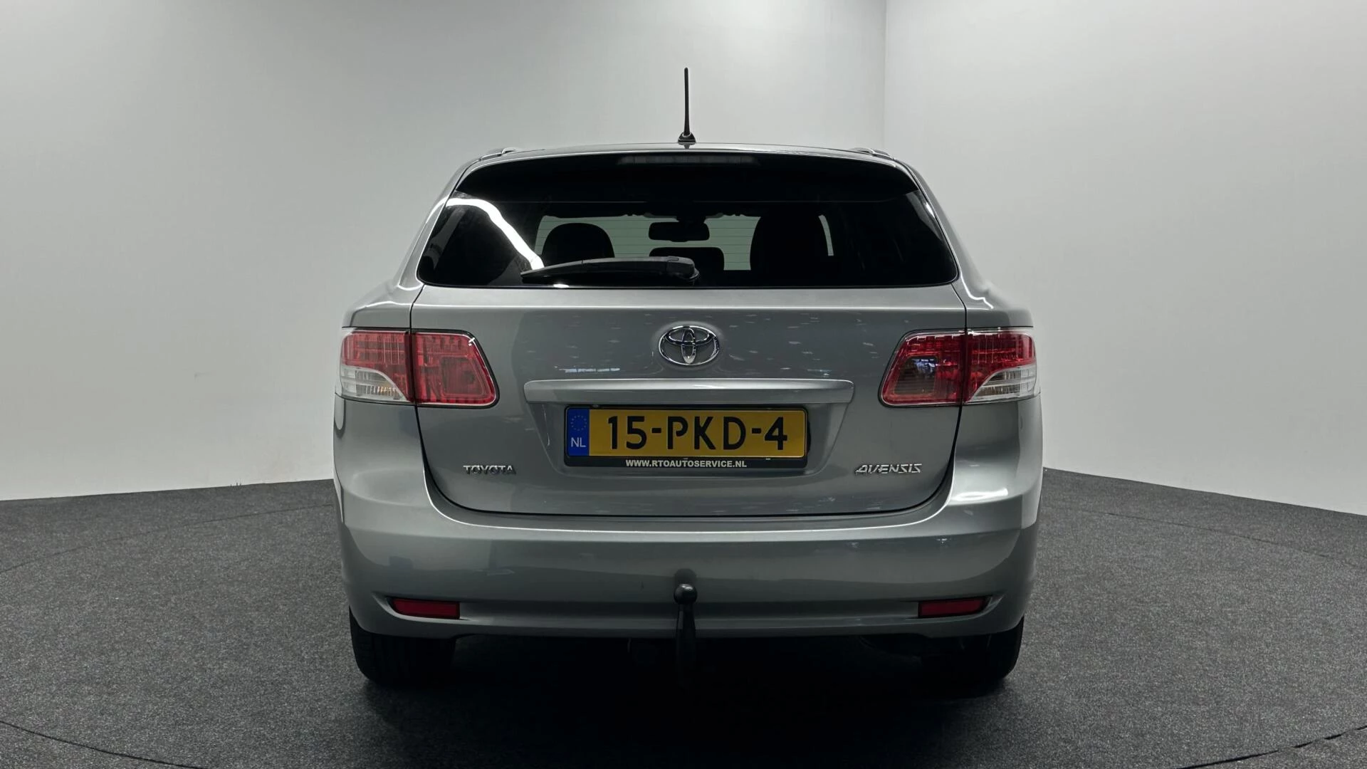 Hoofdafbeelding Toyota Avensis