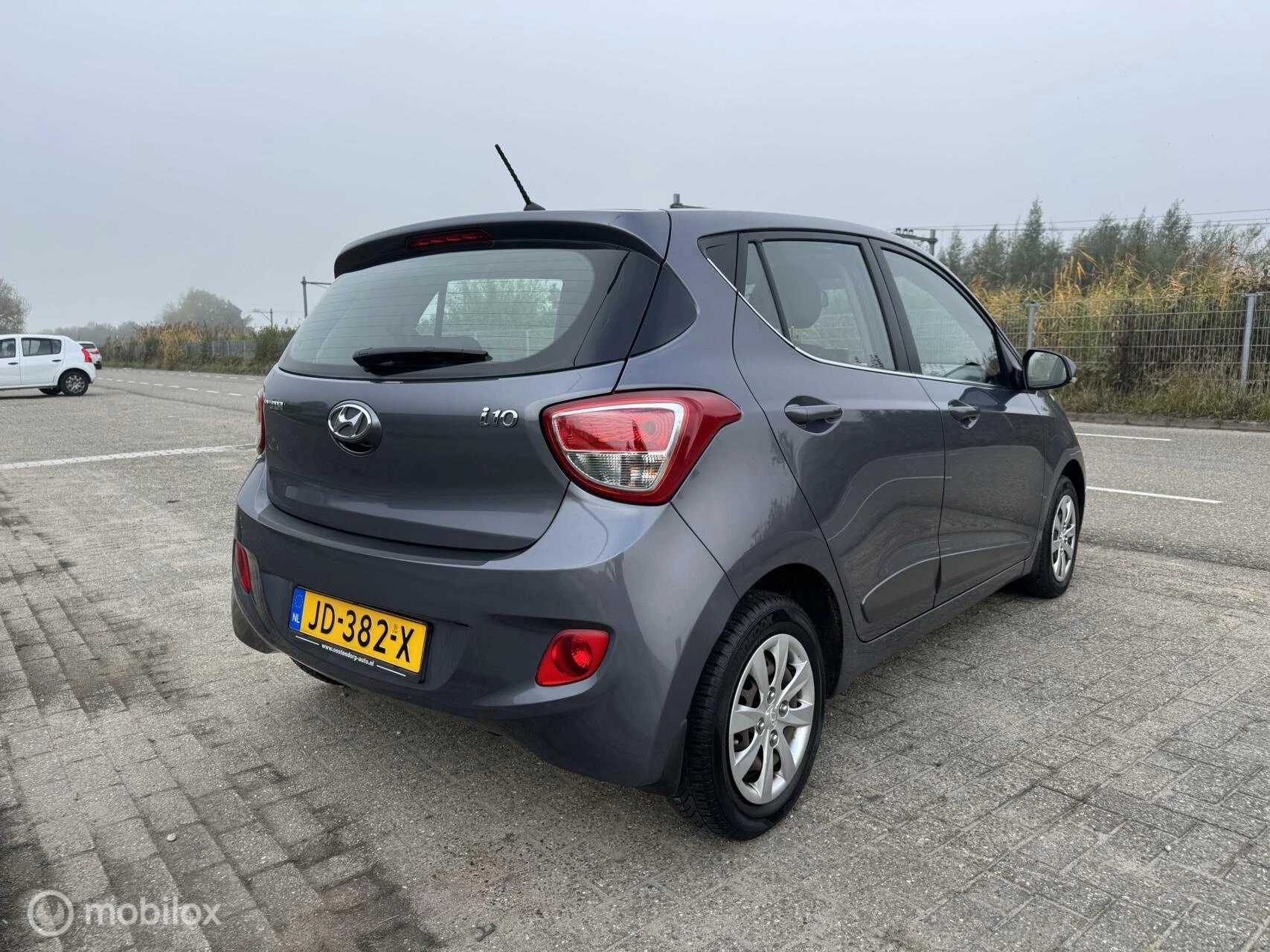 Hoofdafbeelding Hyundai i10