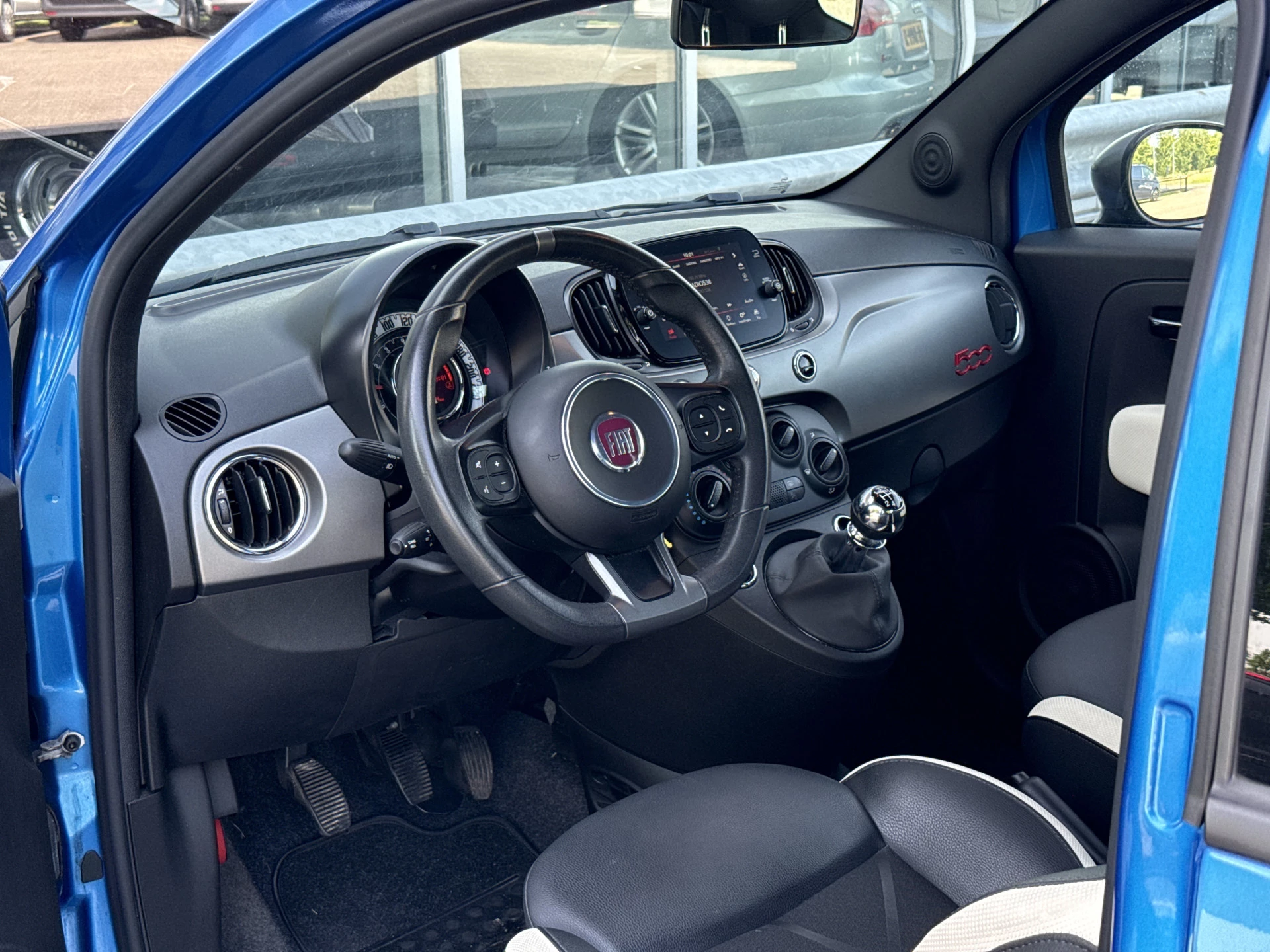 Hoofdafbeelding Fiat 500
