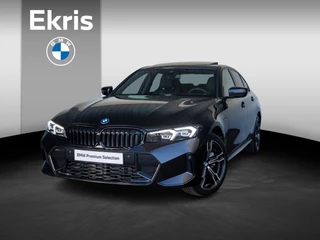 BMW 3 Serie Sedan 330e | M Sportpakket | Comfort Pack | Comfort Access | Achteruitrijcamera | Schuif-/kanteldak | Stoelverwarming | Trekhaak