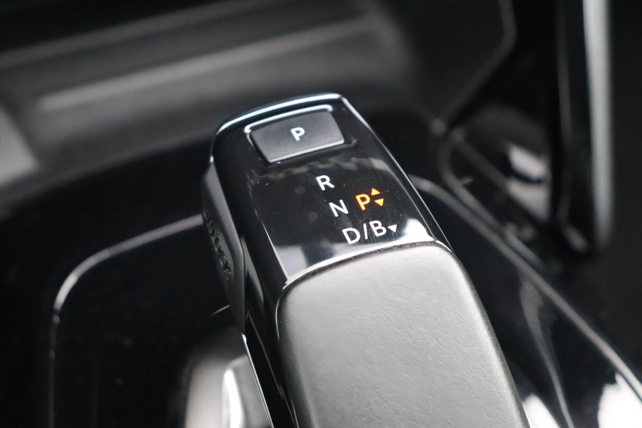 Hoofdafbeelding Peugeot e-208