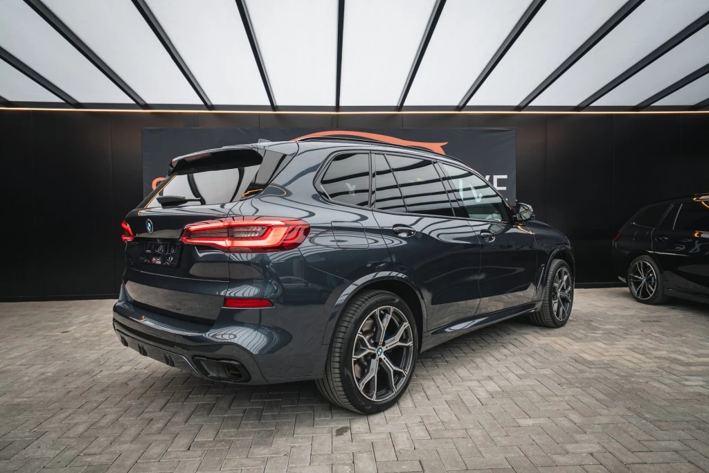 Hoofdafbeelding BMW X5