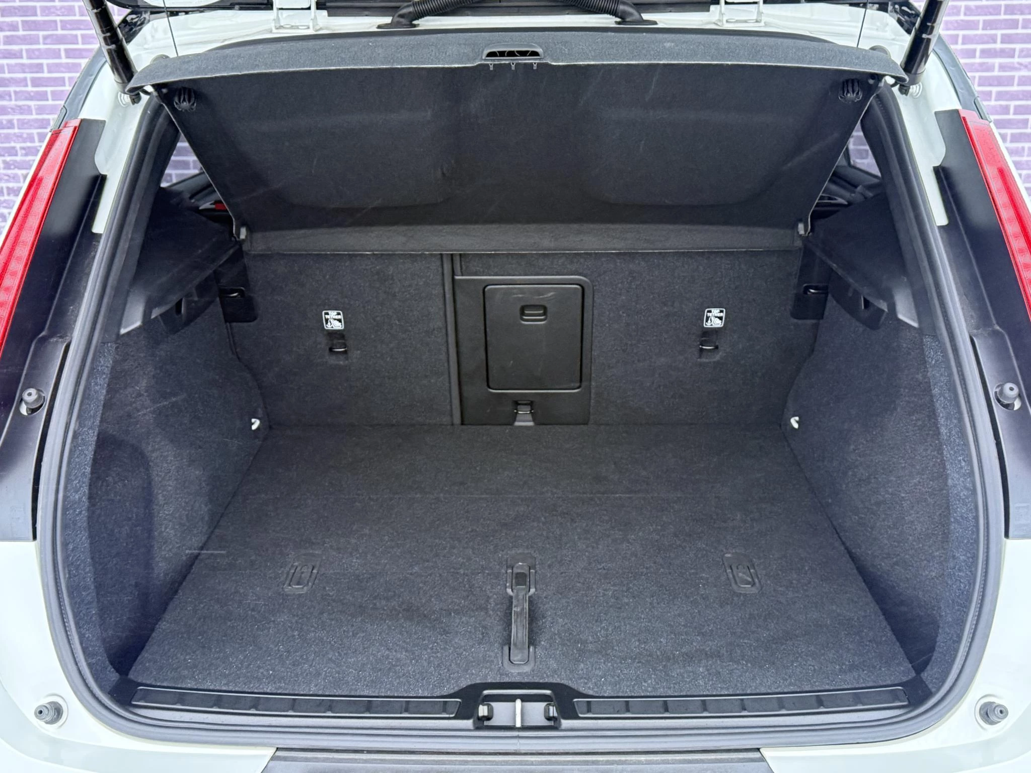 Hoofdafbeelding Volvo EX40