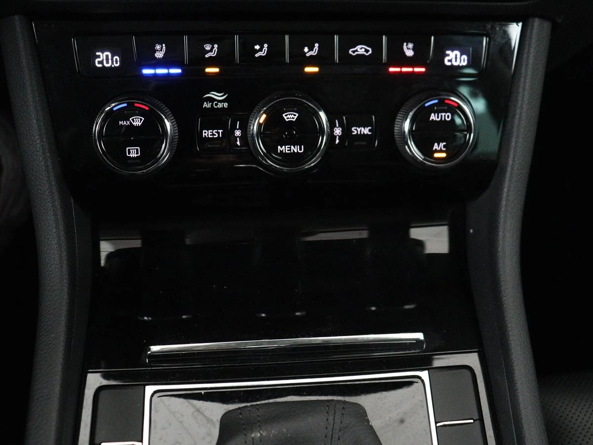 Hoofdafbeelding Škoda Superb