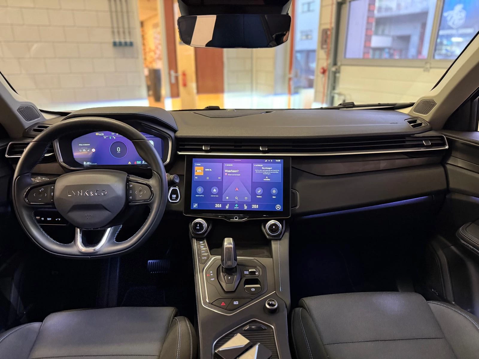 Hoofdafbeelding Lynk & Co 01