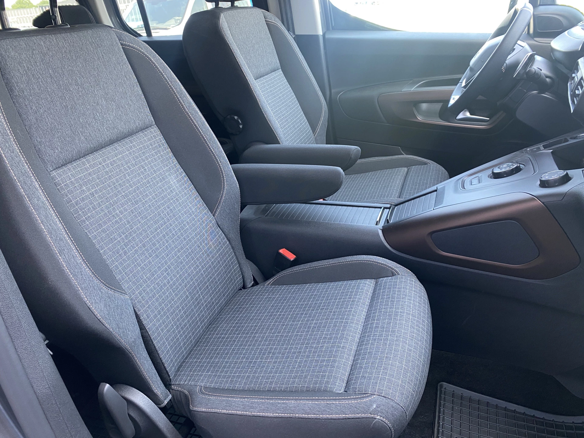 Hoofdafbeelding Peugeot Rifter
