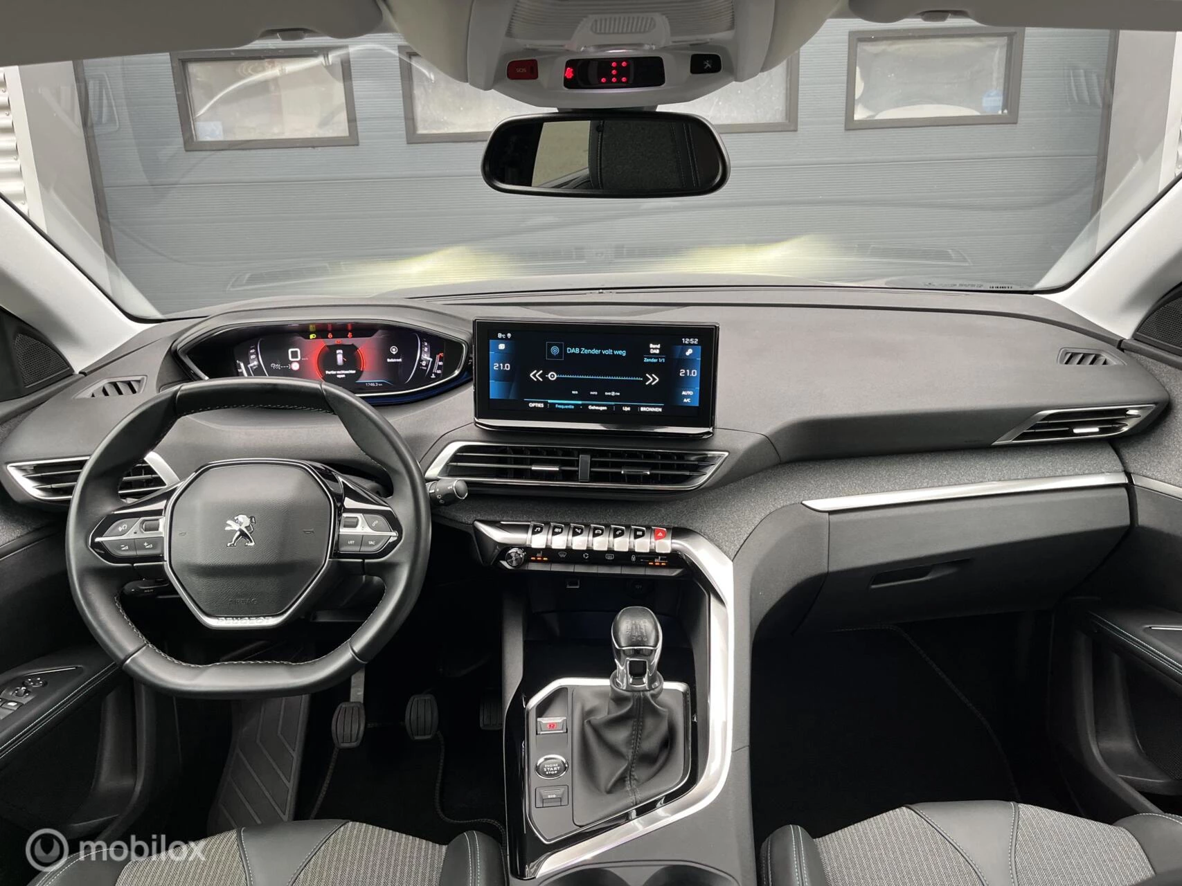 Hoofdafbeelding Peugeot 5008