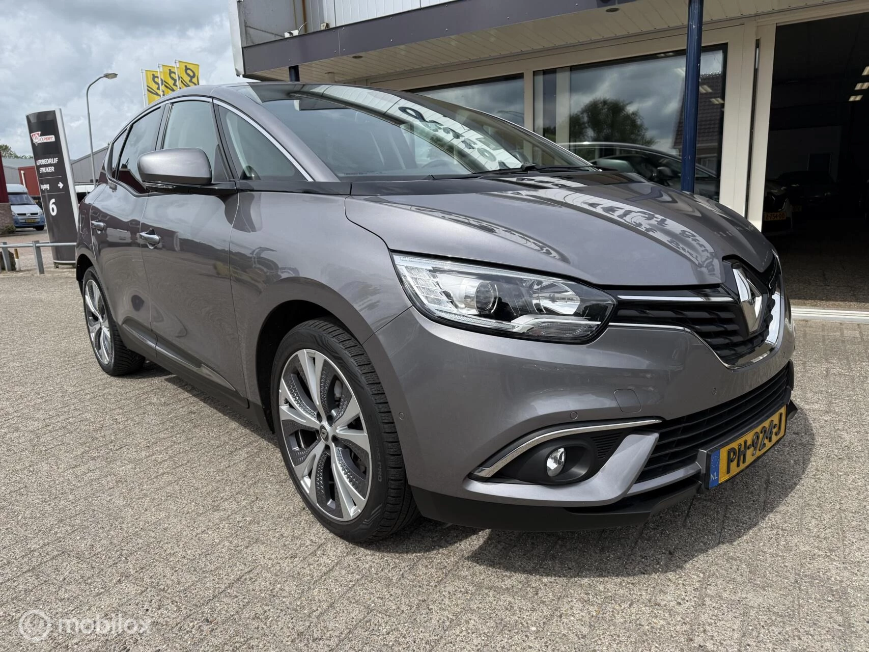 Hoofdafbeelding Renault Scénic