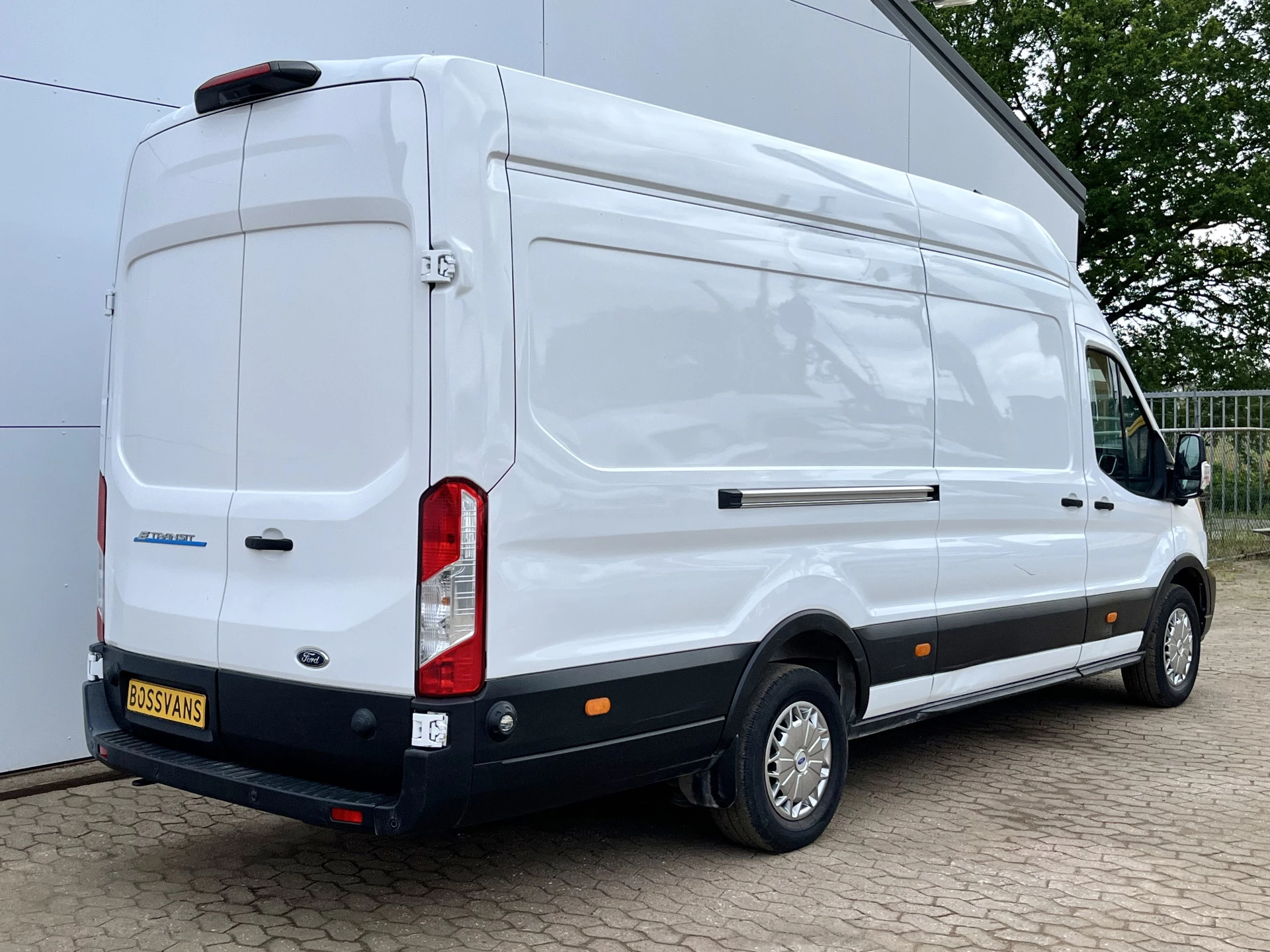 Hoofdafbeelding Ford E-Transit