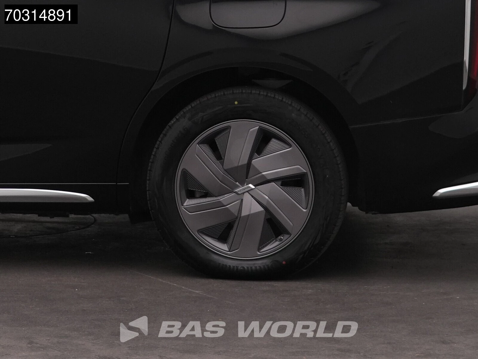 Hoofdafbeelding Maxus MIFA 9